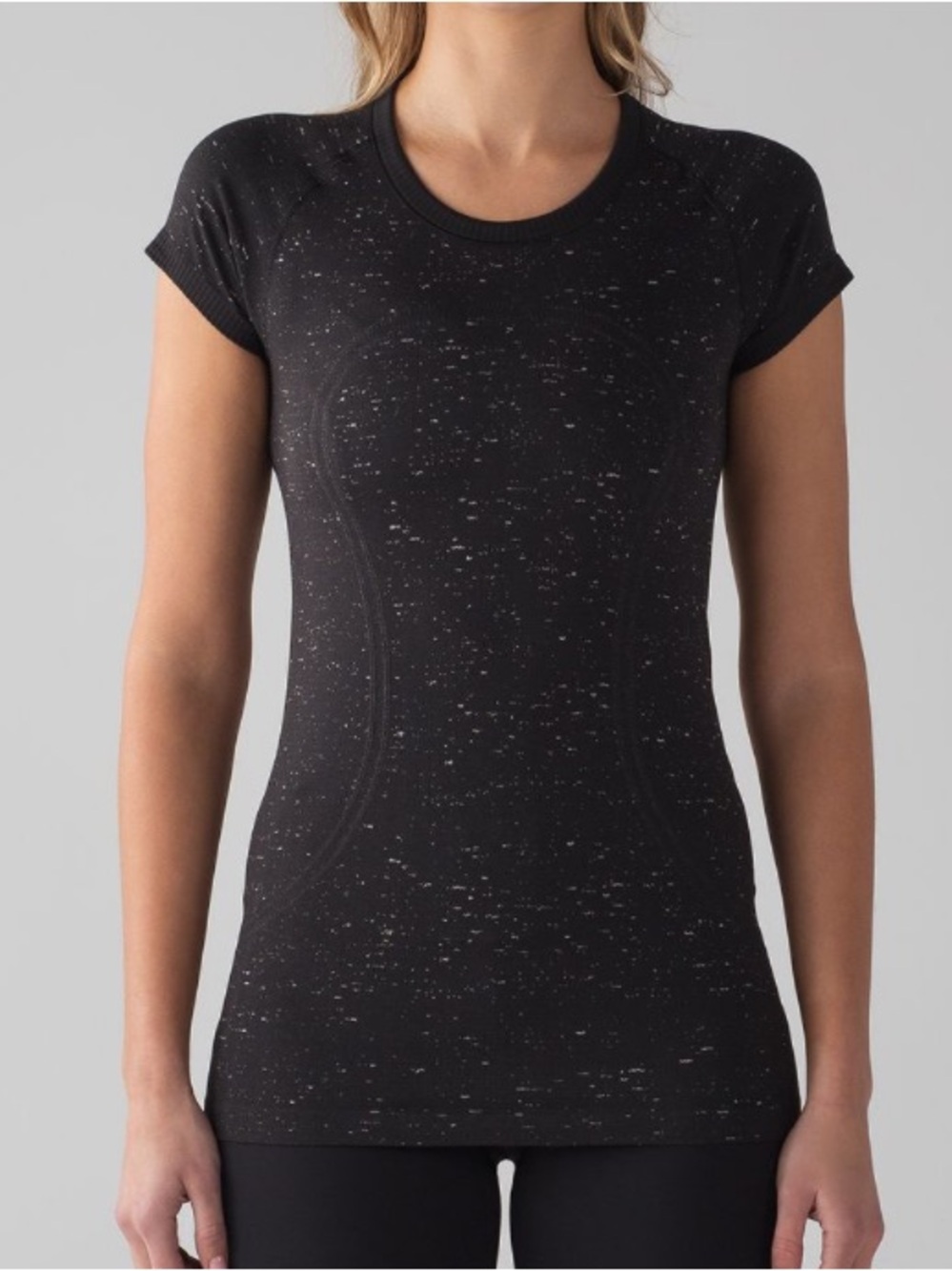 Lululemon Swiftly Tech Short Sleeve Crew Black / White Speckle Women's | Size 6